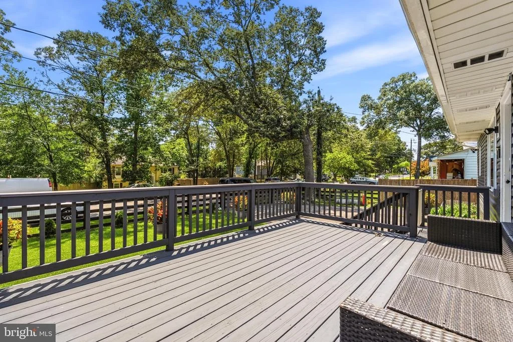 Photo of 1402 NORCROSS LANE