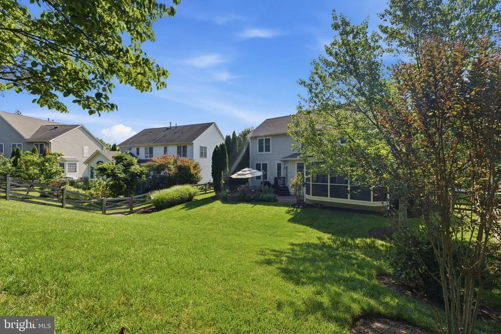 Photo of 9242 RAINBOW FALLS DRIVE