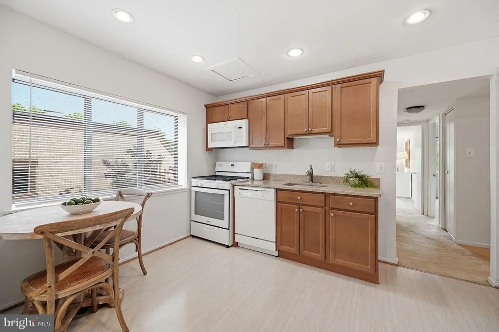 Photo of Unit C at 1659 PARKCREST CIRCLE