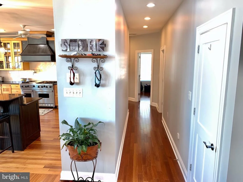 Photo of 3539 BAY DRIVE