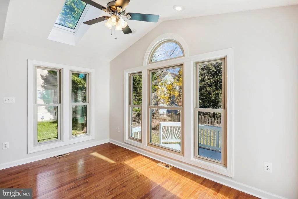 Photo of 5305 KINGSBROOK DRIVE
