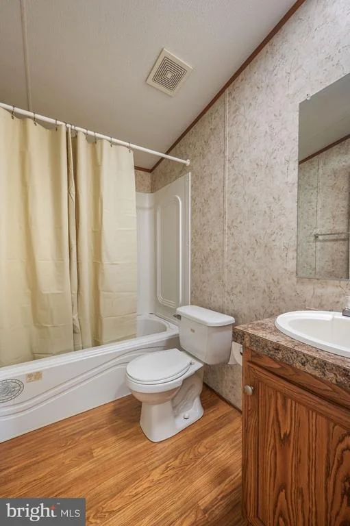 Photo of Unit 72 at 638 FOX POINTE DRIVE