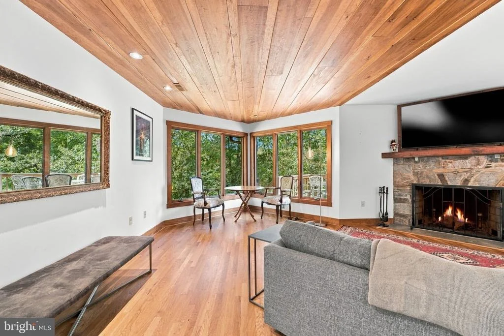 Photo of 207 GRAND VIEW ROAD
