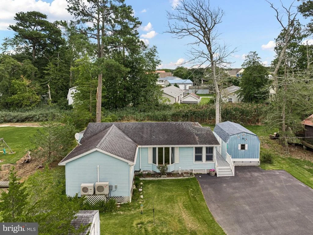 Photo of 30854 HIDDEN LANE