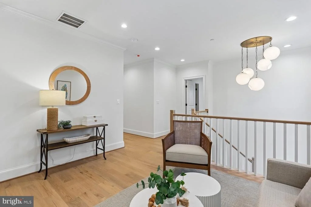 Photo of 6217 PLAINVIEW ROAD