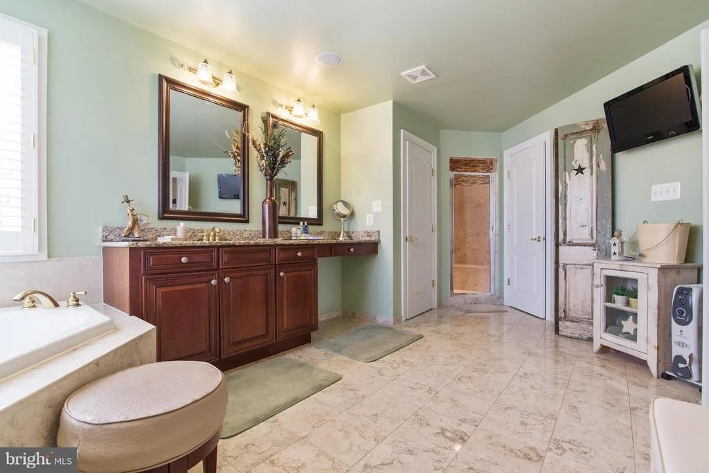 Photo of 43910 KITTIWAKE DRIVE