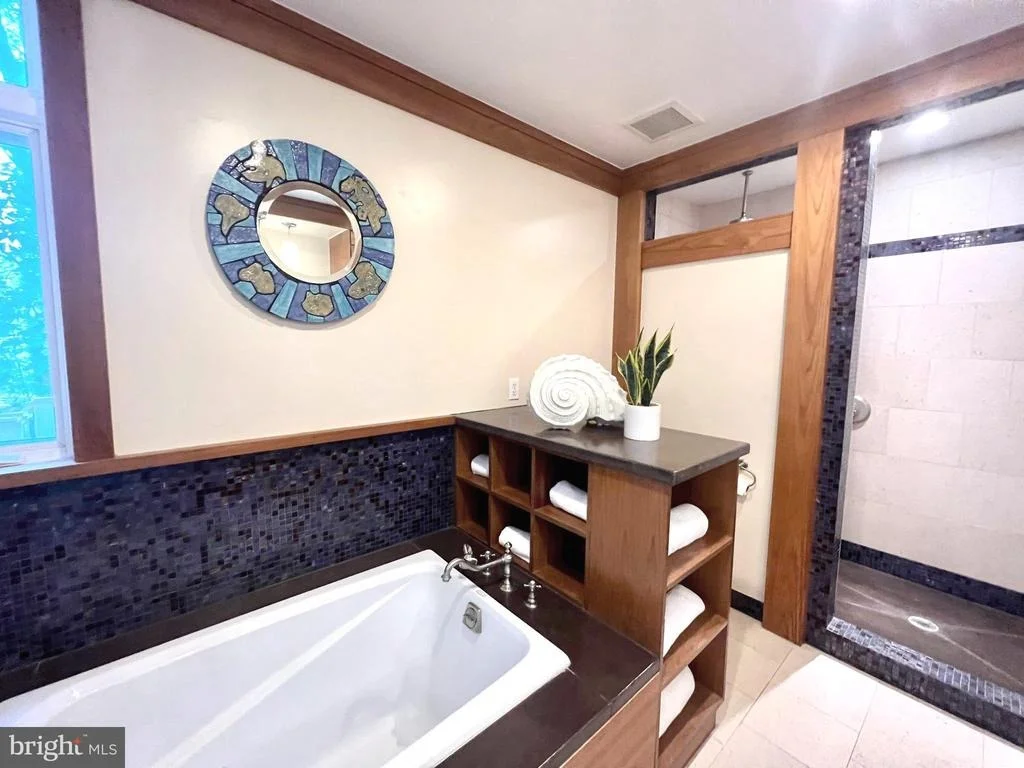 Photo of 1118 DALE DRIVE