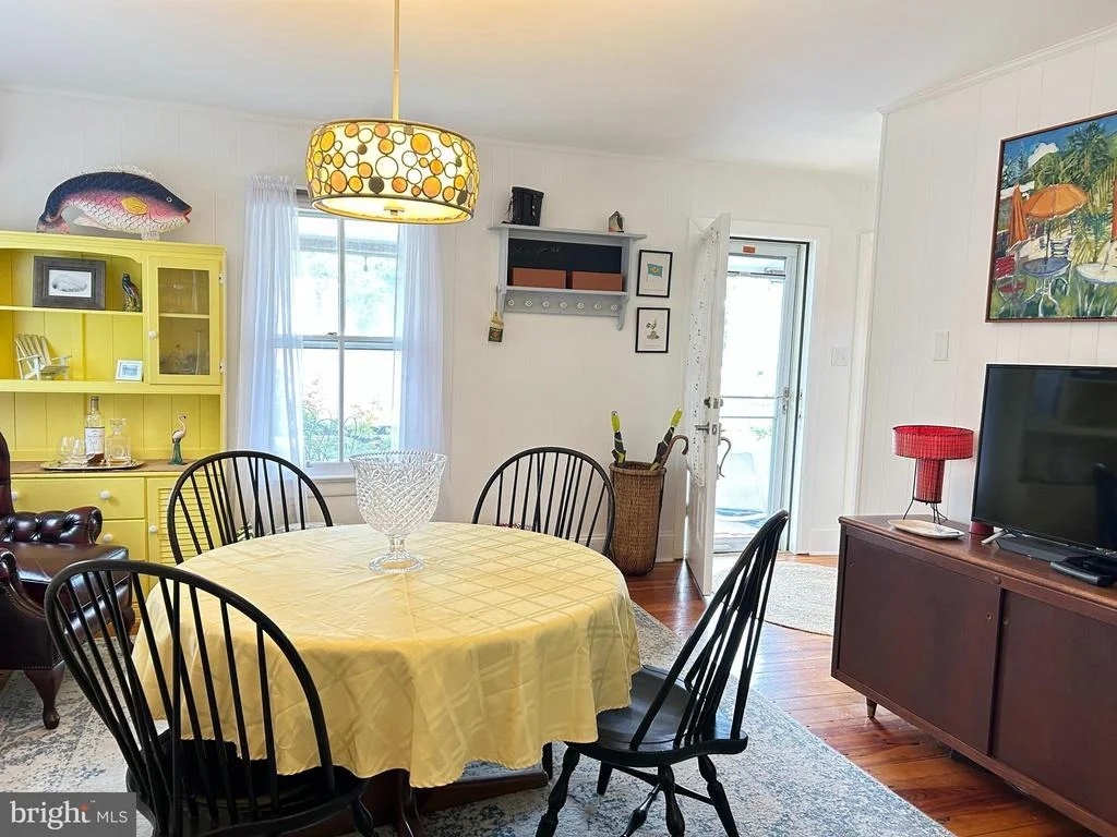 Photo of 203 WALNUT STREET