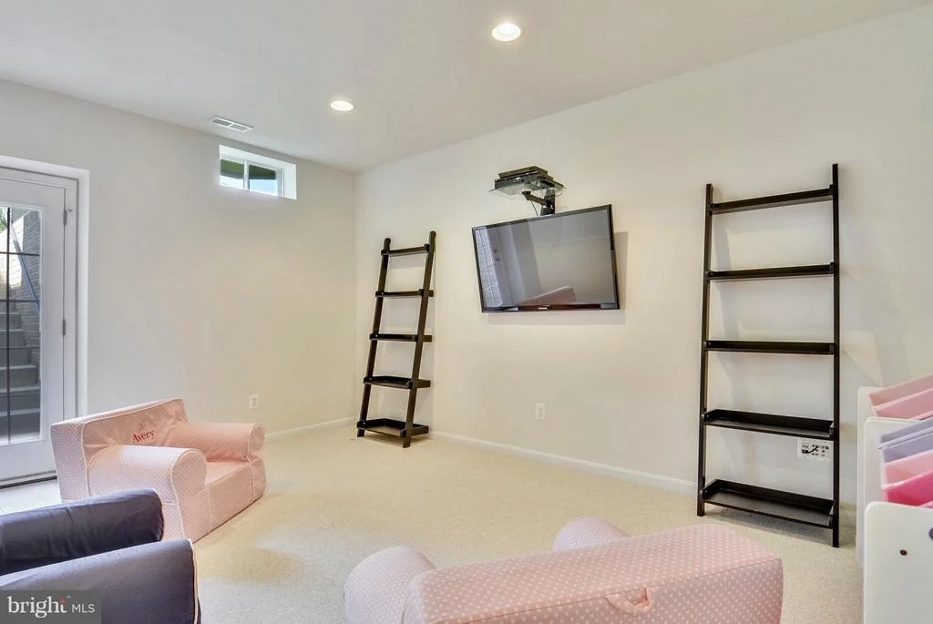 Photo of 22141 PARK GLENN DRIVE