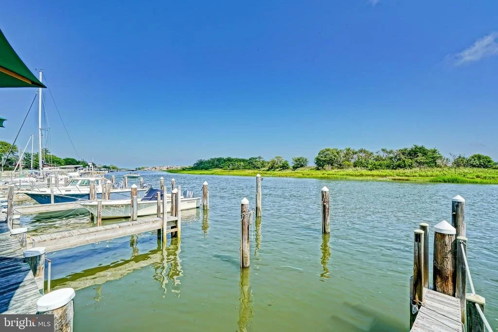 Photo of 558 PILOTTOWN ROAD
