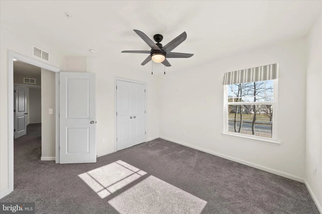 Photo of 5559 TRAFALGAR CIRCLE