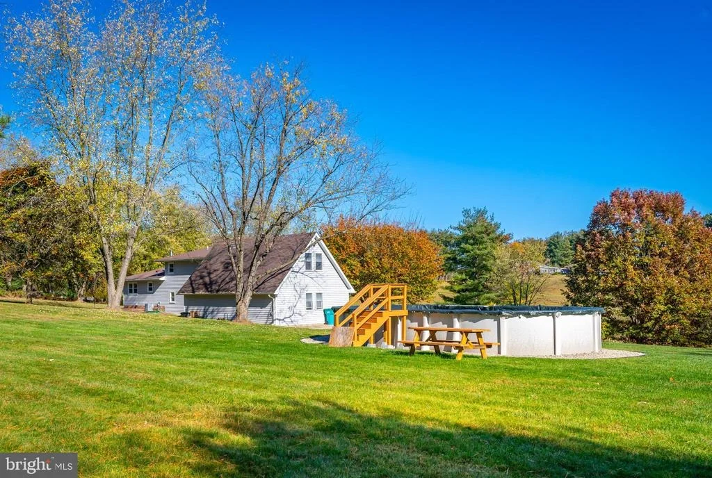 Photo of 895 BEAR BRANCH ROAD