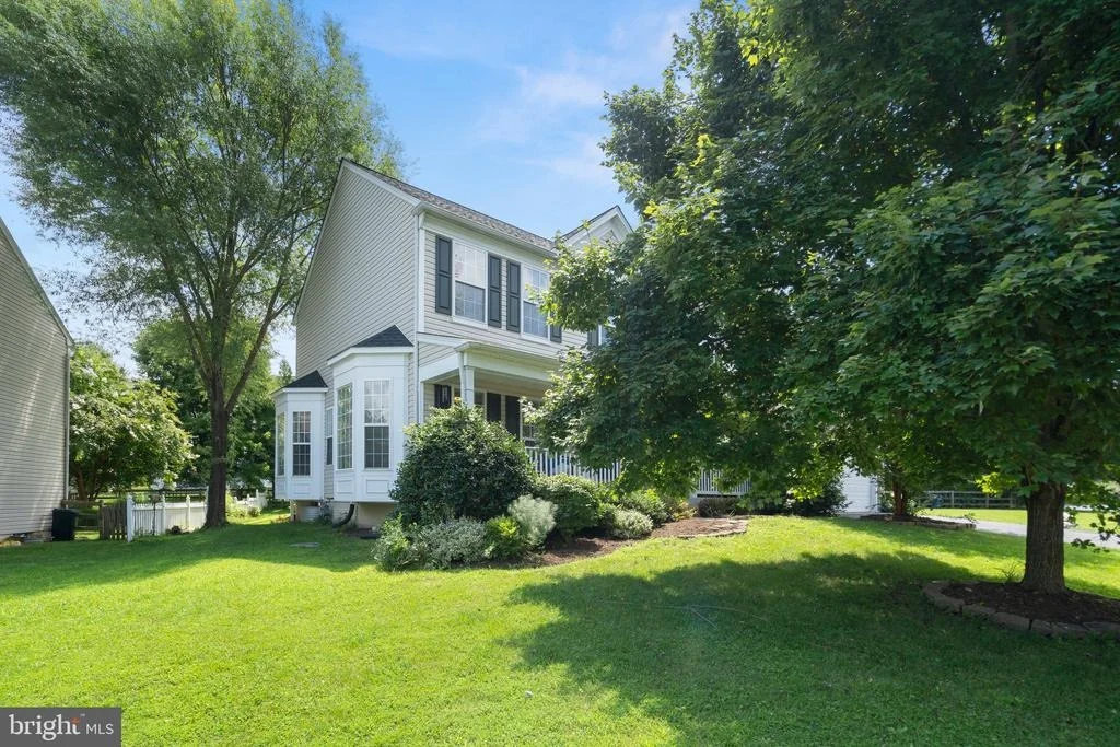 Photo of 220 GALYN