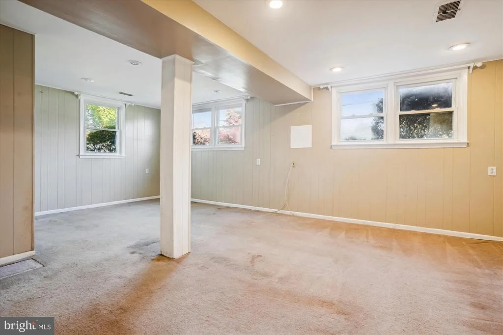 Photo of 5406 NUTTING DRIVE