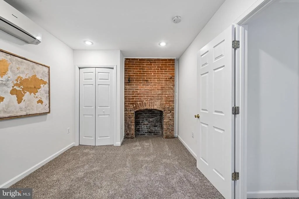 Photo of 123 7TH STREET NE