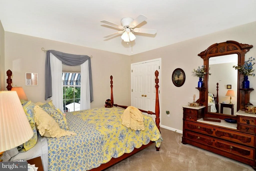 Photo of 1023 BEXHILL DRIVE