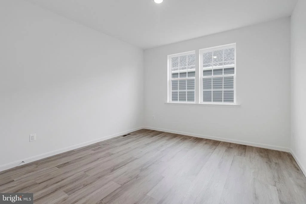 Photo of 41 EVERETT DRIVE