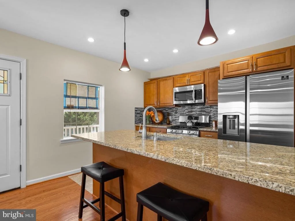 Photo of 5021 AYERS PLACE SE