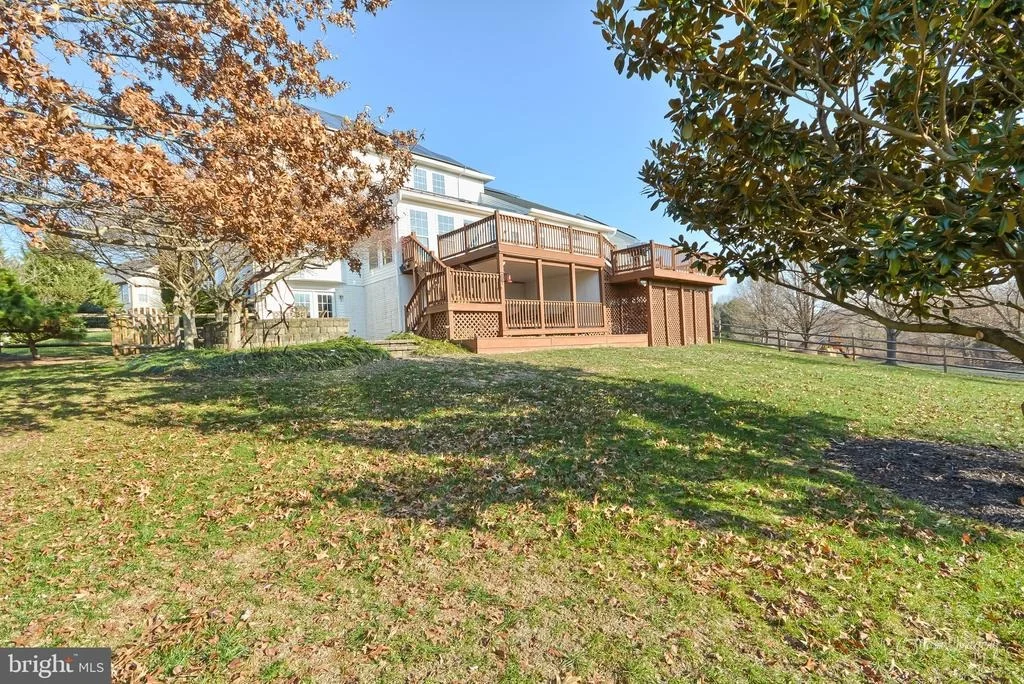 Photo of 1803 BLACK WALNUT COURT