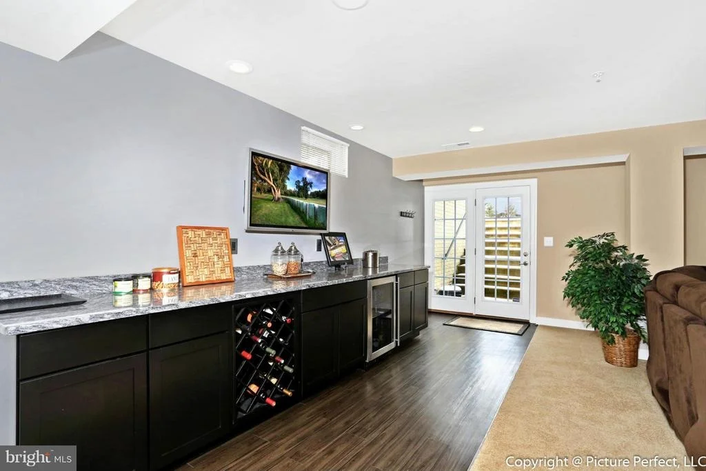 Photo of 140 SUNLIGHT COURT