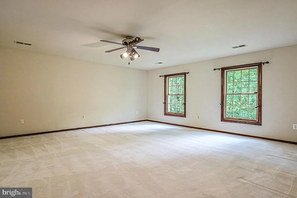 Photo of 5805 HALLOWING DRIVE