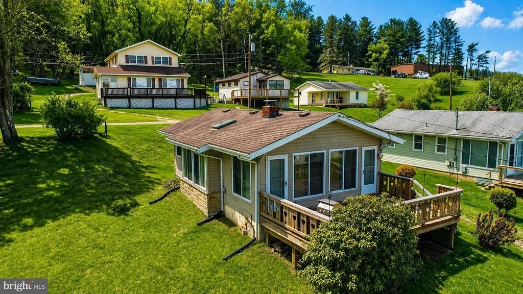 Photo of 682 MARSH HILL ROAD