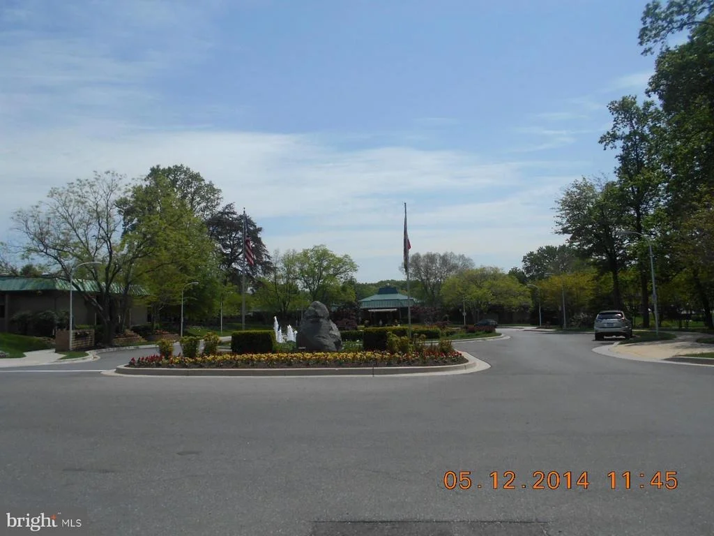 Photo of Unit 307 at 14800 PENNFIELD CIRCLE