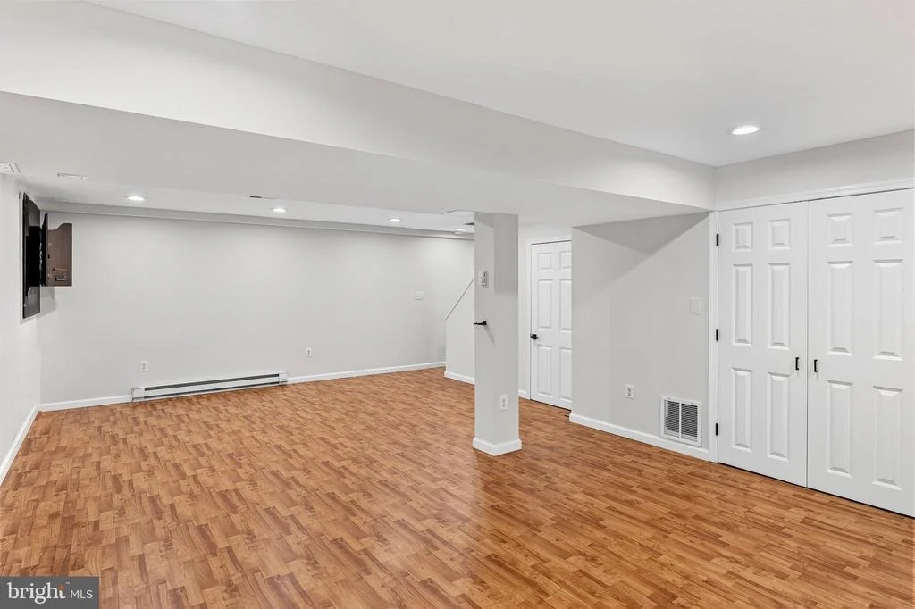 Photo of 1007 HARBOR DRIVE