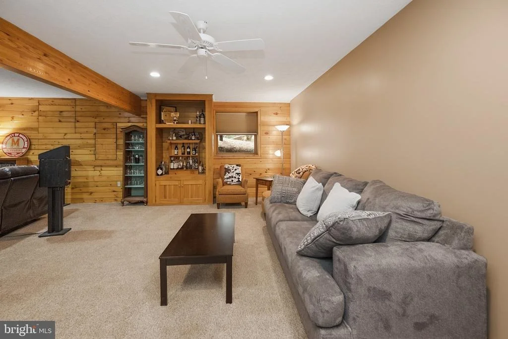 Photo of 607 PIN OAK CIRCLE