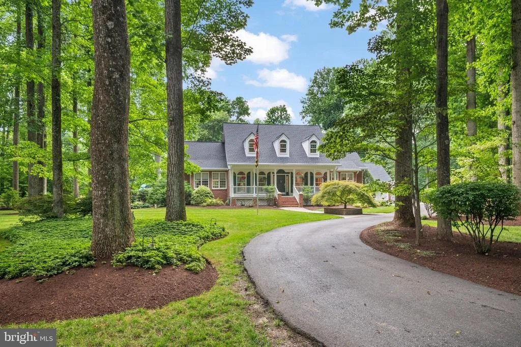 Photo of 6456 MEADOWLARK DRIVE