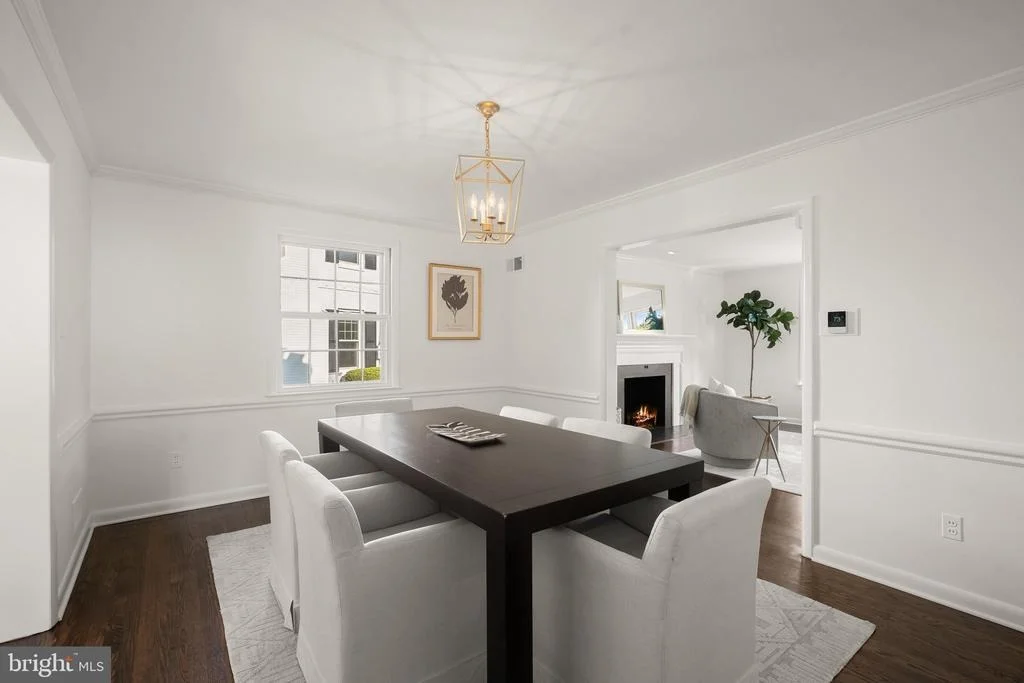 Photo of 6117 OVERLEA ROAD