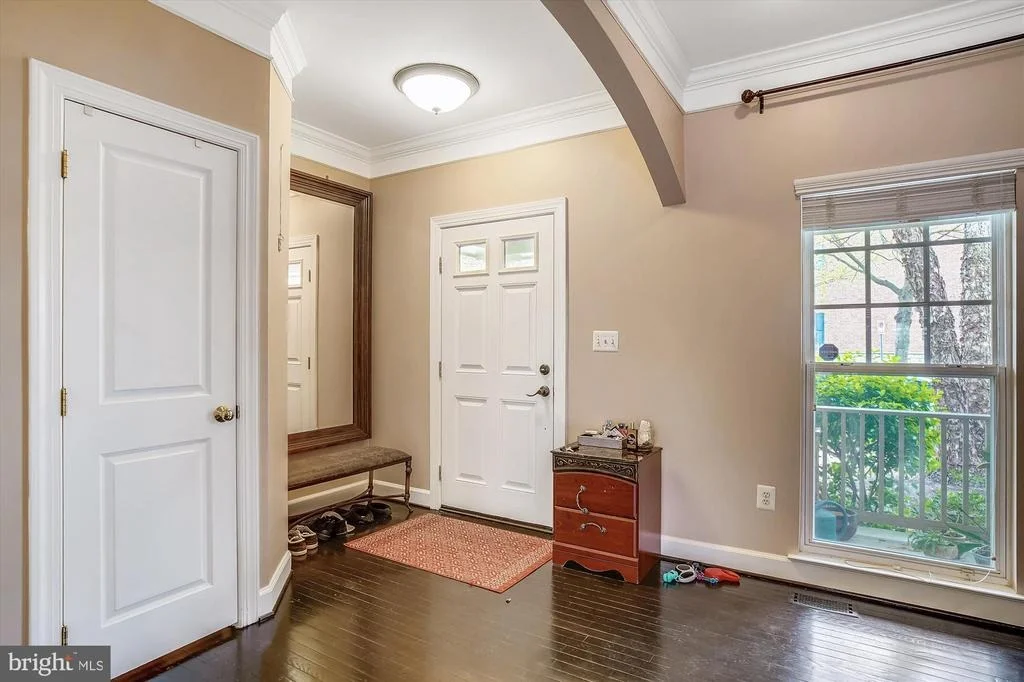 Photo of 23621 SUGAR VIEW DRIVE
