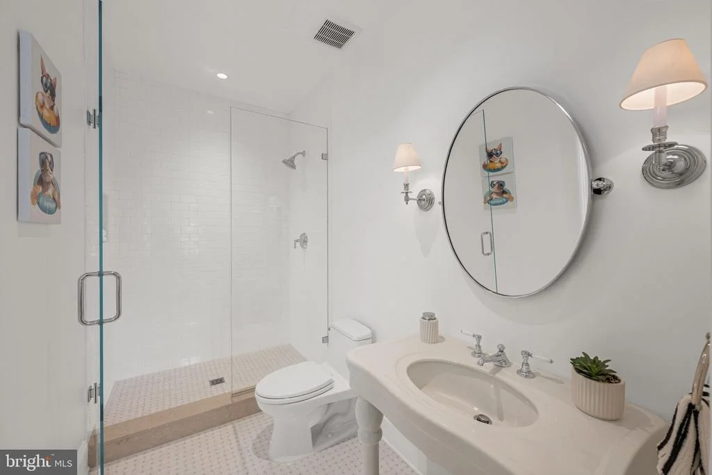 Photo of 1321 DARNALL DRIVE
