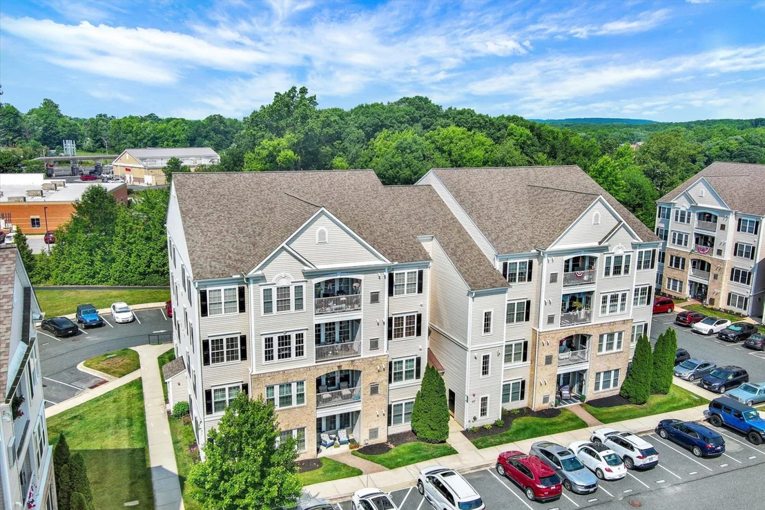Photo of Unit 6 at 1403-F JOPPA FOREST DRIVE
