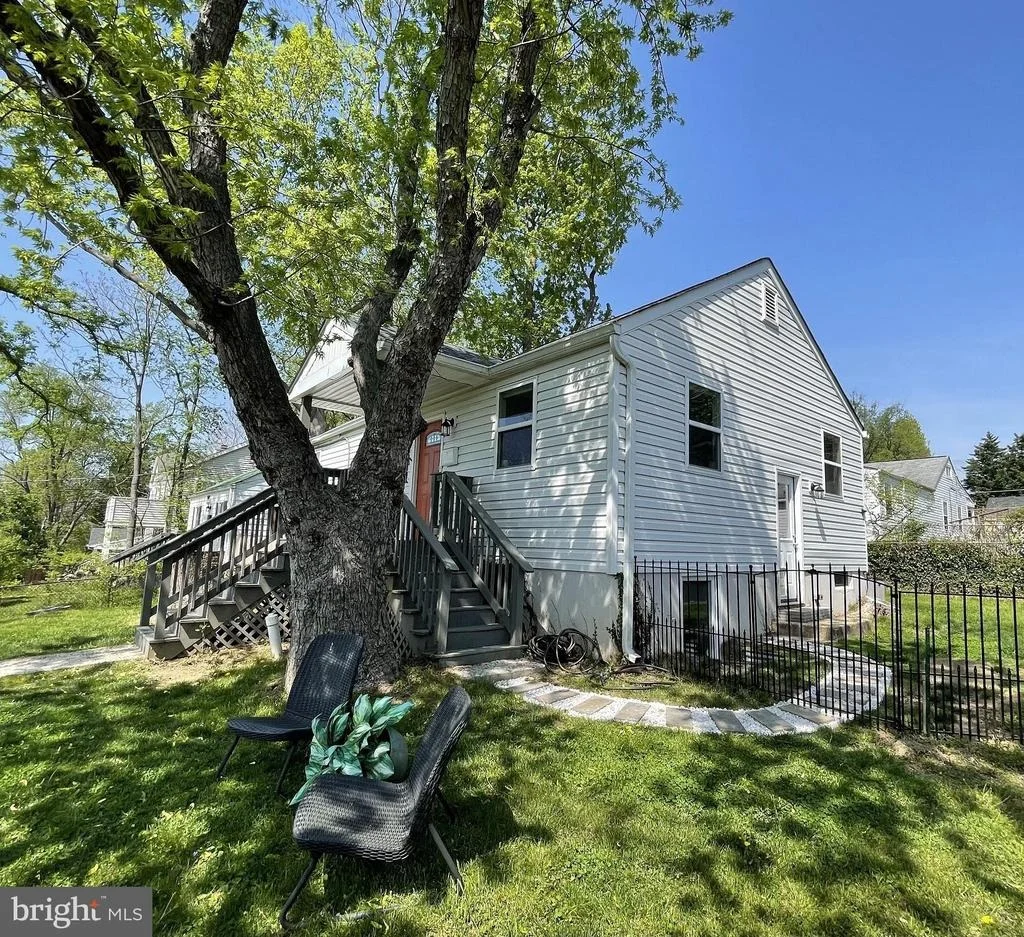 Photo of 11609 DEWEY ROAD