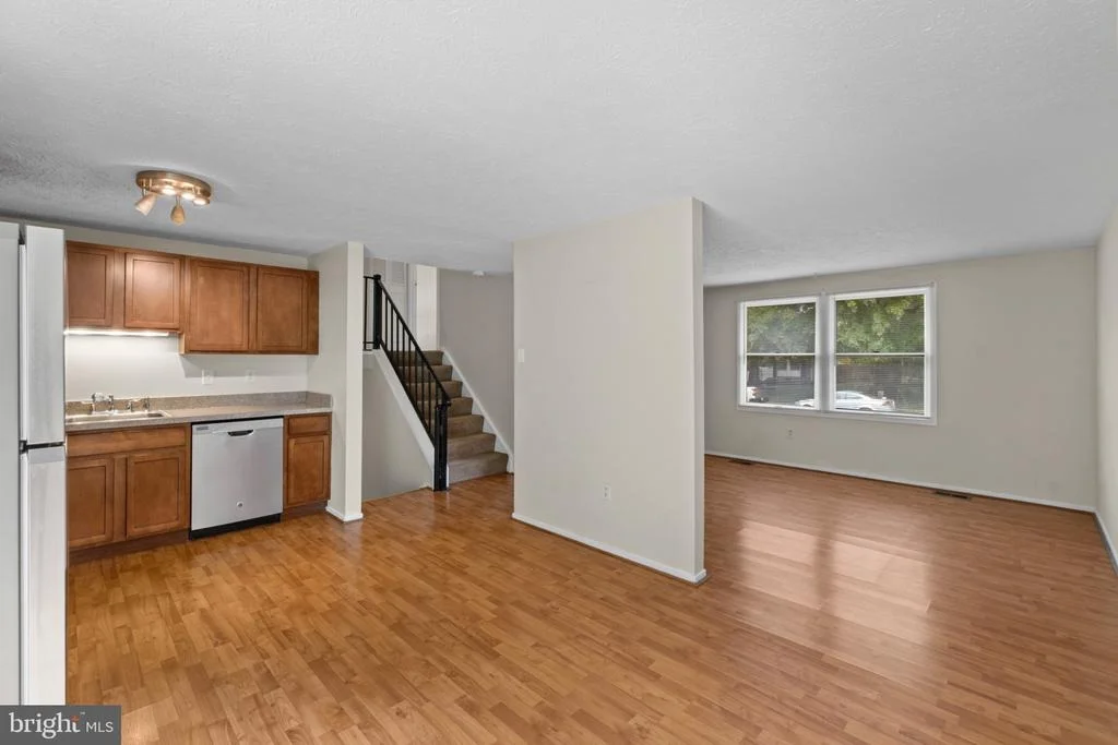 Photo of 1312 HILLCREST DRIVE