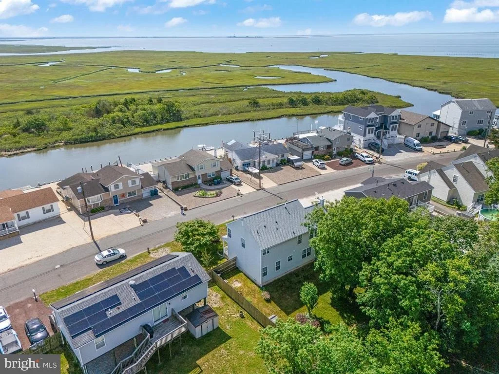 Photo of 20 OCEAN BOULEVARD