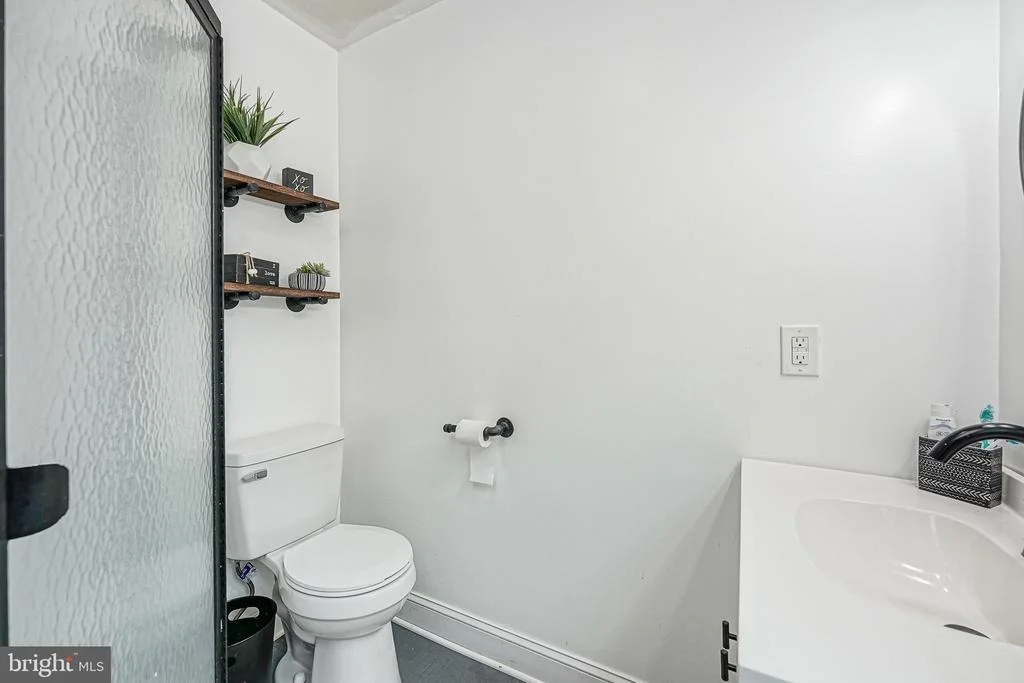 Photo of 2 BROADVIEW AVENUE