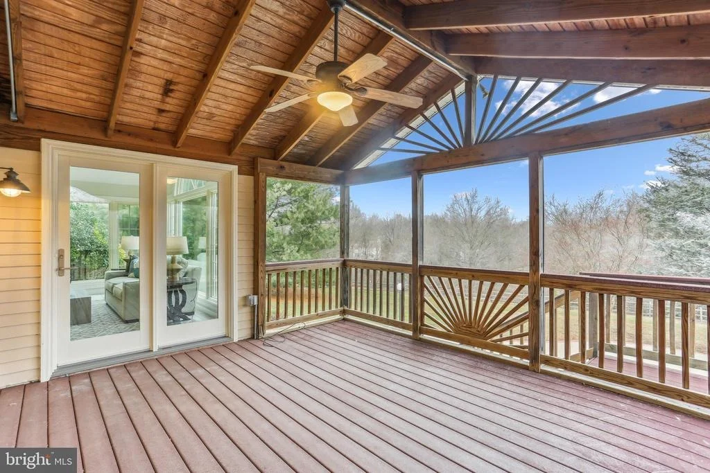 Photo of 9409 THORNEDIKE DRIVE