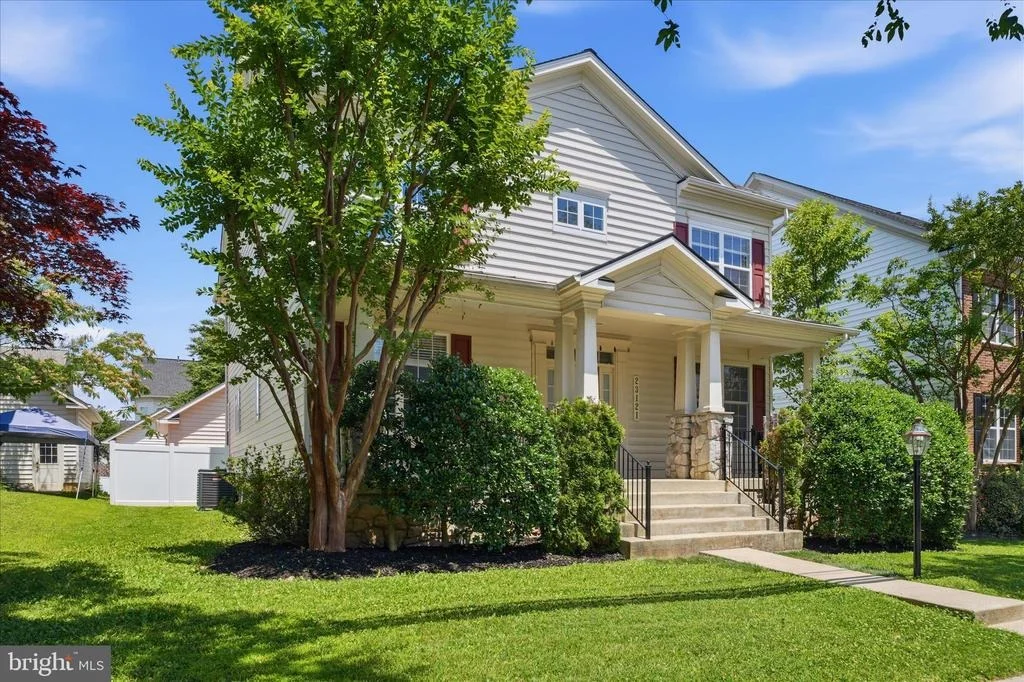 Photo of 23121 FREDERICK ROAD