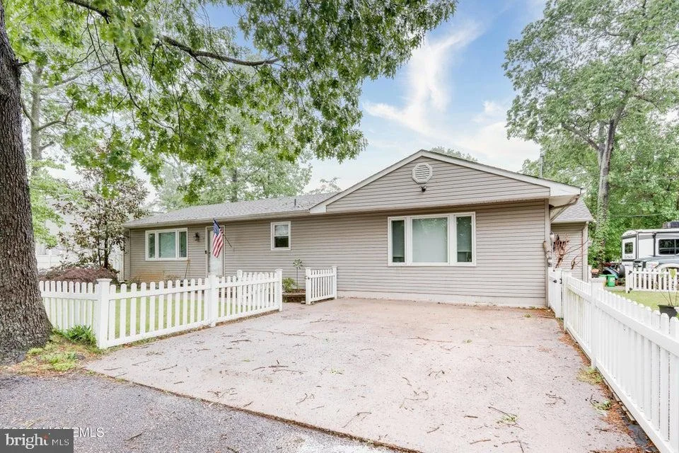 Photo of 241 LANE PLACE
