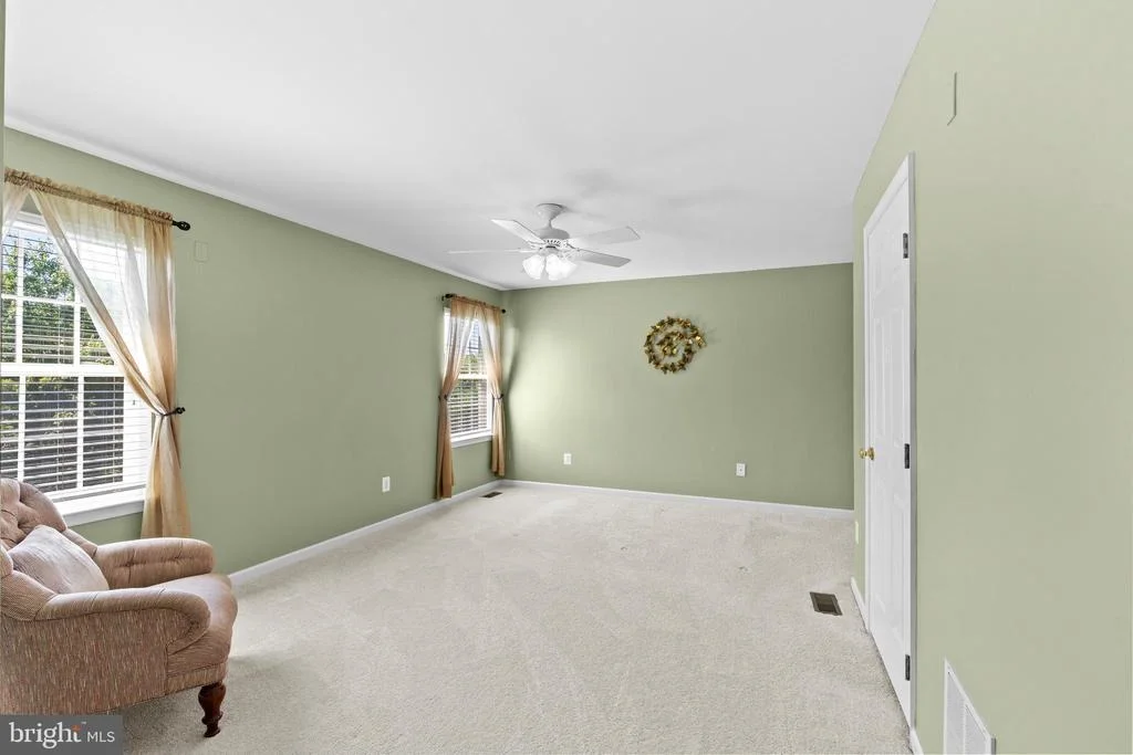 Photo of 14235 CLATTERBUCK LOOP