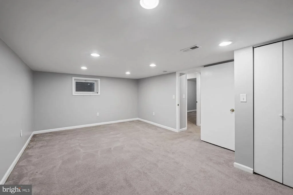 Photo of 12506 MONTCLAIR DRIVE