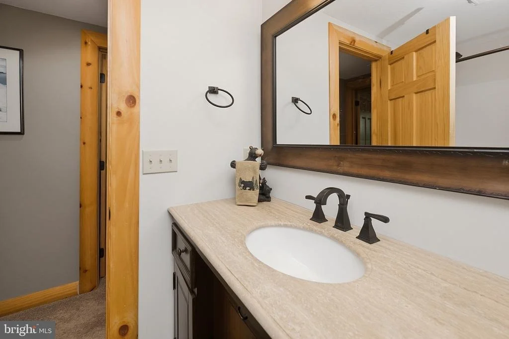 Photo of 36 GREENSTONE WAY