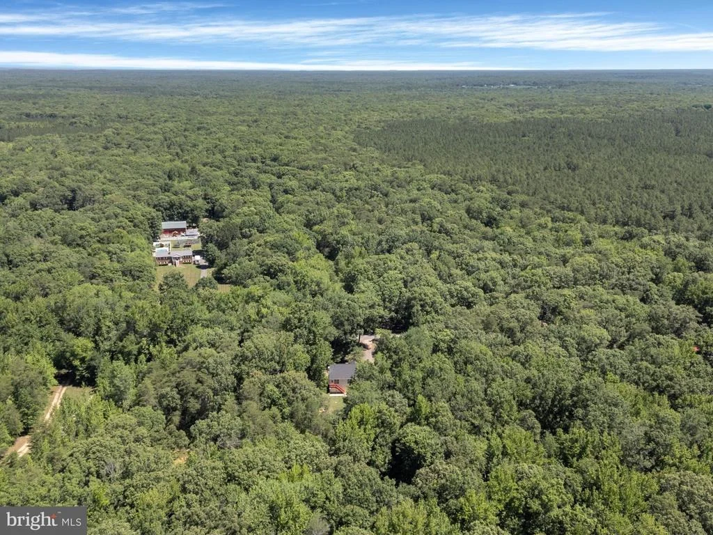 Photo of 2535 SMITH POINT ROAD
