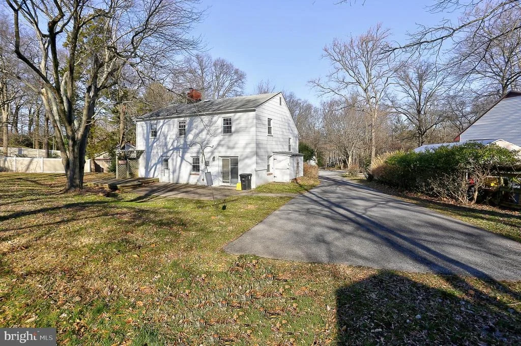 Photo of 6105 WINDHAM ROAD