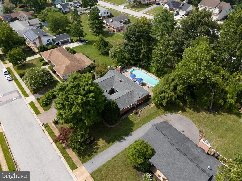 Photo of 2104 CEDAR CIRCLE DRIVE