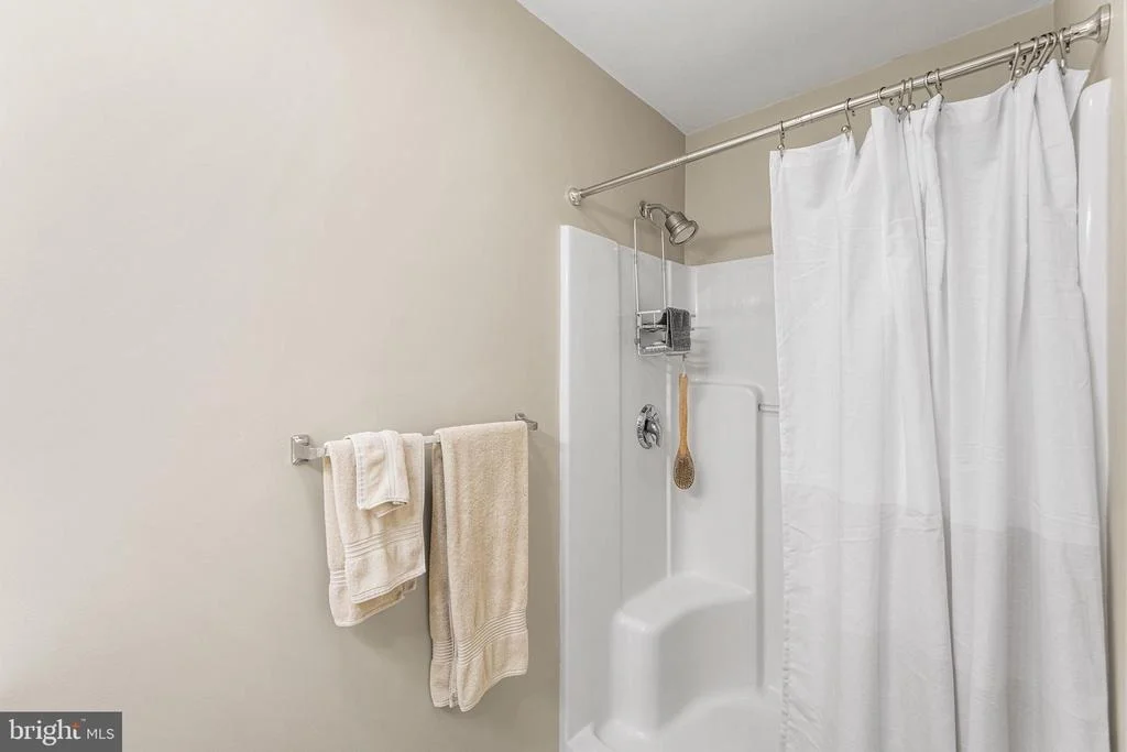 Photo of 33661 FEATHER LANE