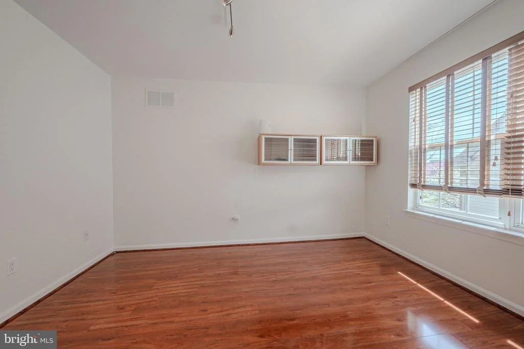 Photo of 4 MICHAEL TOWNSEND COURT