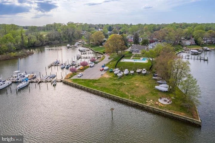 Photo of 214 PROVIDENCE ROAD